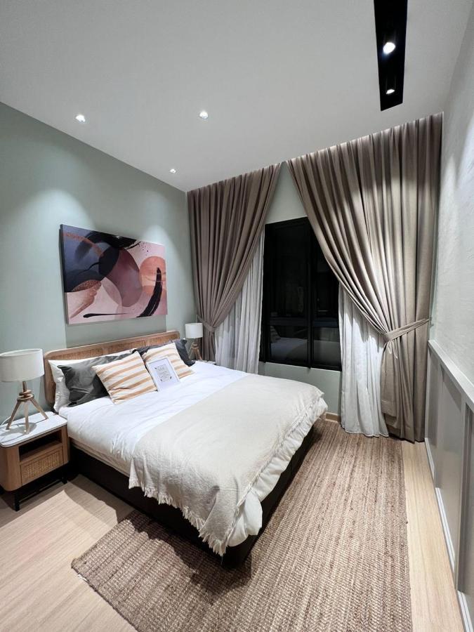 Meera Mahkota Hotel Melaka Esterno foto